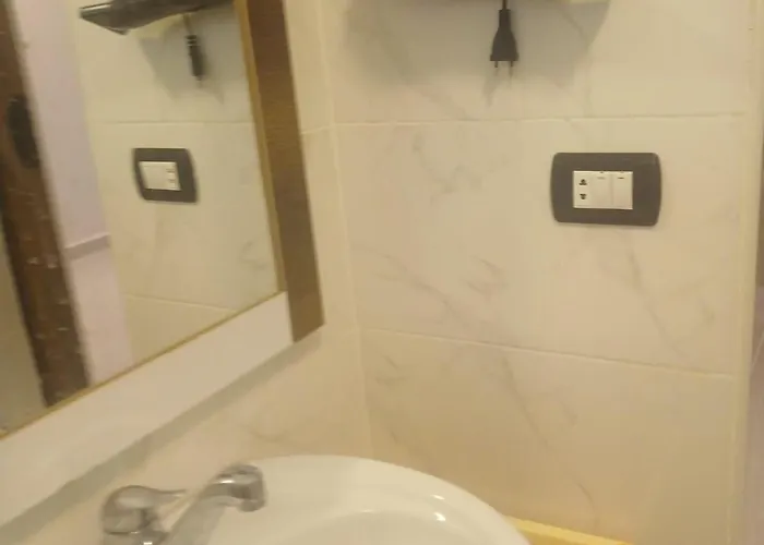 1-room * Charm el-Cheikh